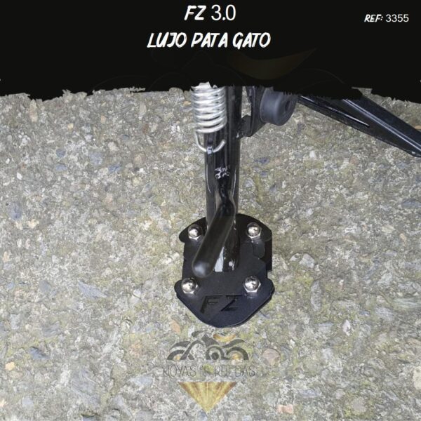 motos FZ 3.0 lujo pata gato